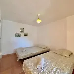 Alba, Sejour En Bord De Дом отдыха