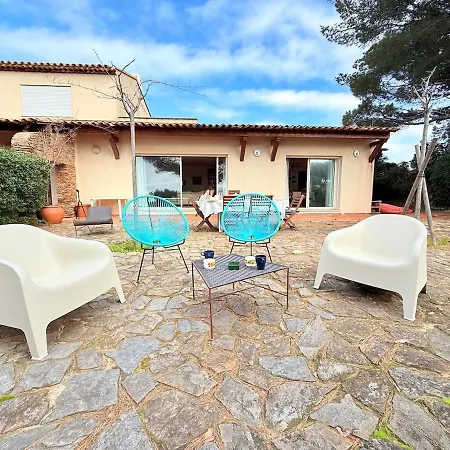 Vakantiehuis Alba, Sejour En Bord De *
