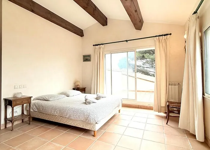 Alba, Sejour En Bord De *