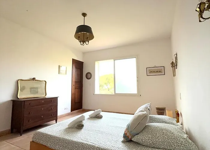 Alba, Sejour En Bord De *