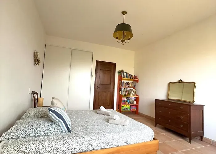 Alba, Sejour En Bord De Ferienhaus *