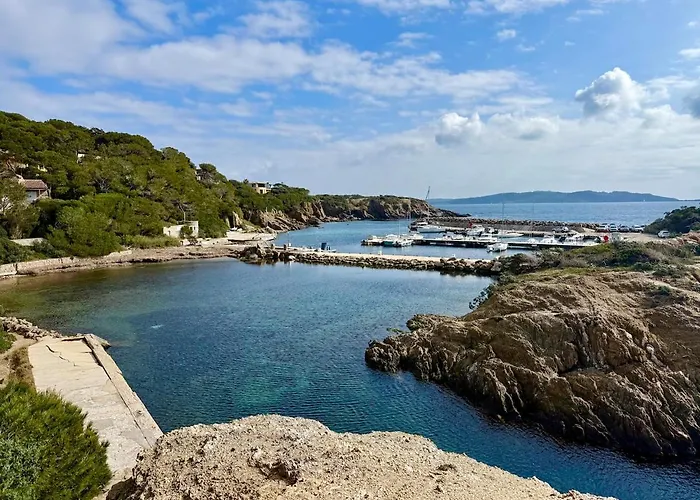 Holiday home Alba, Sejour En Bord De Hyeres